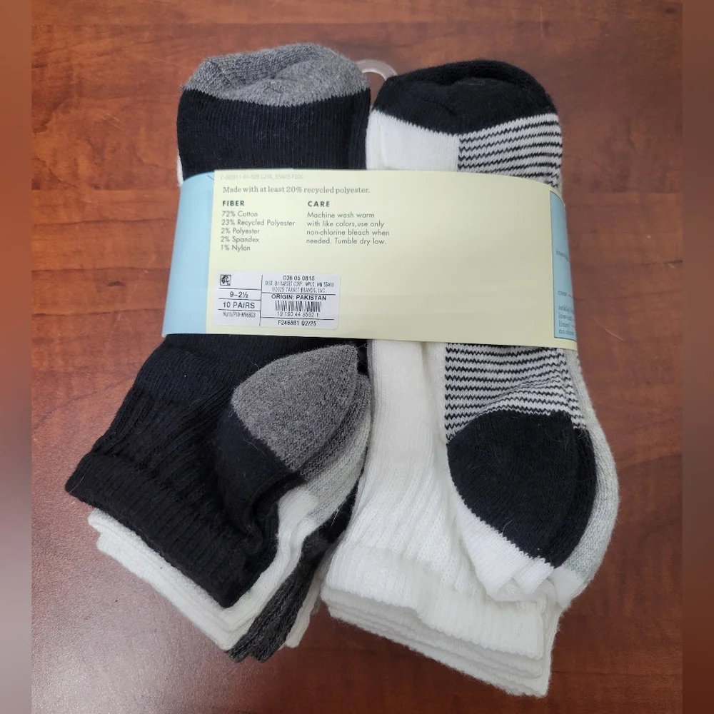 Cat & Jack Boys Ankle Socks M (9-2.5) 10 Pair Nwt